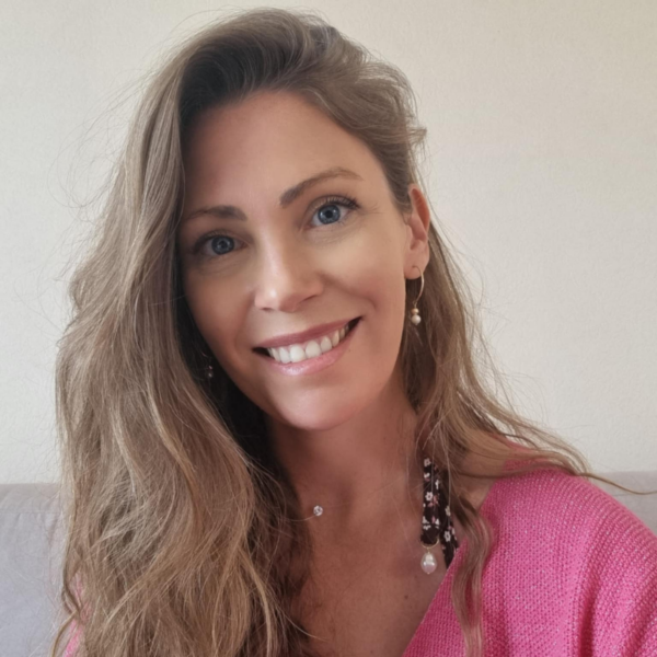Caroline Pol